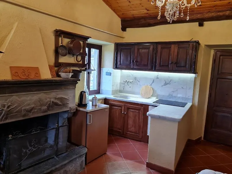 Da Ercole Casa Vacanze Di Lusso Con Giardino, Piscina E Idromassaggio. Vigneta 0*,  Italy
